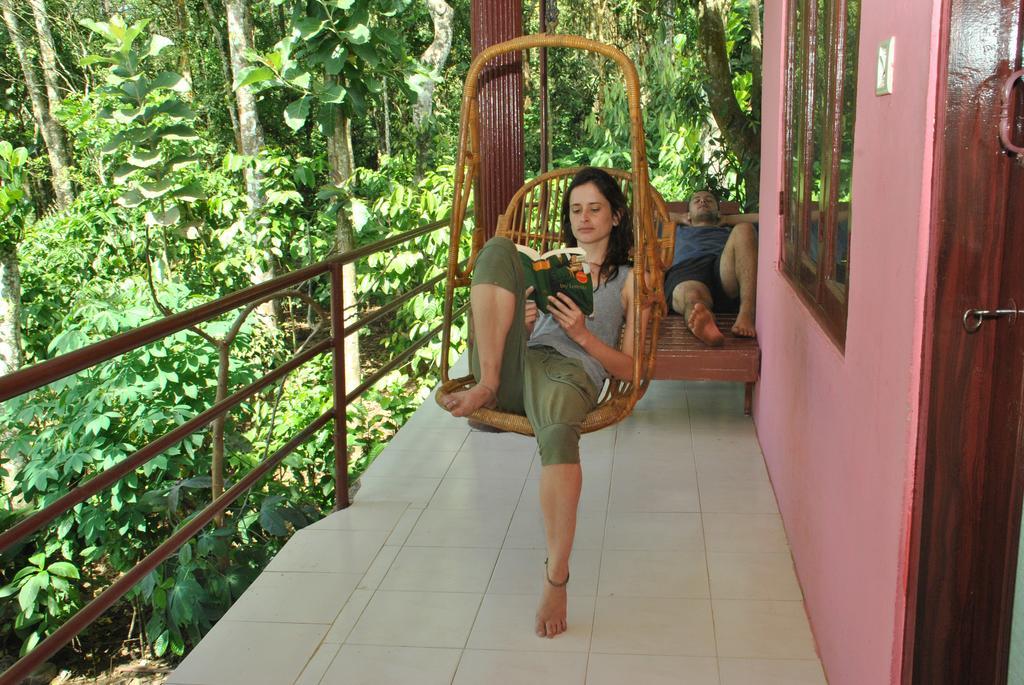 Jungleparadiso Homestay Thekkady Exterior foto